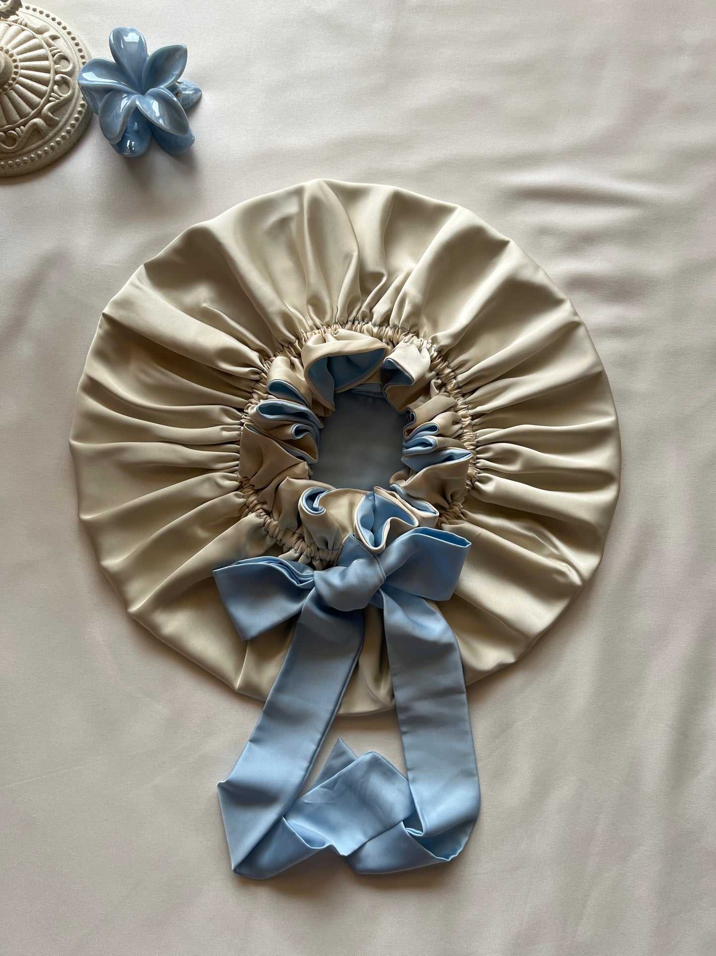 Ivory Dreams Silk Hair Bonnet