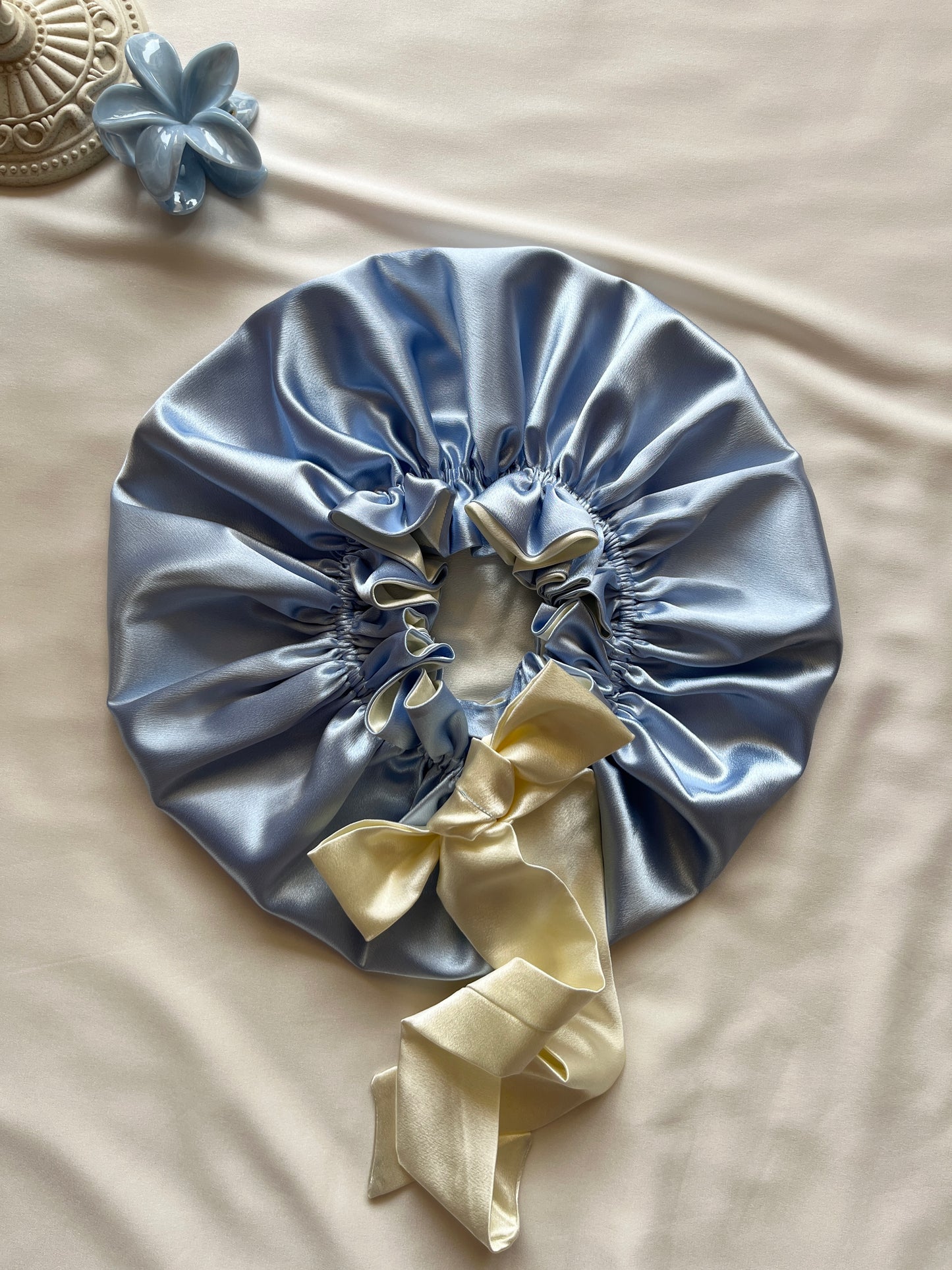 Fleur De Lune Satin Hair Bonnet